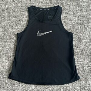 Nike girls tank top